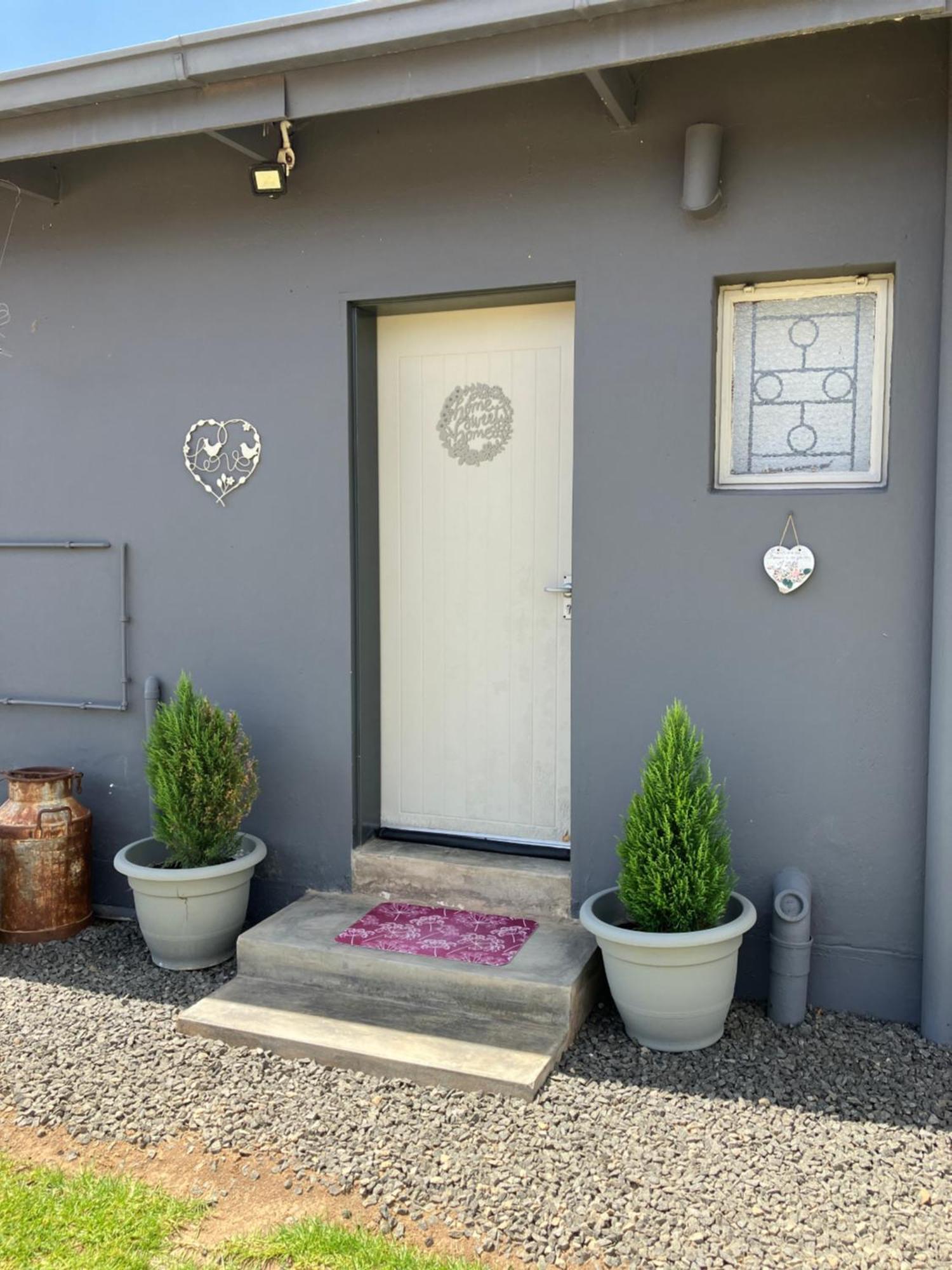 Stellies Accommodation - Room 1 Keetmanshoop Exterior foto